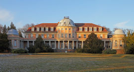 Herrenhaus Correns